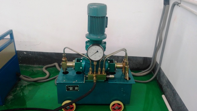 电动试压泵立式4D-SY