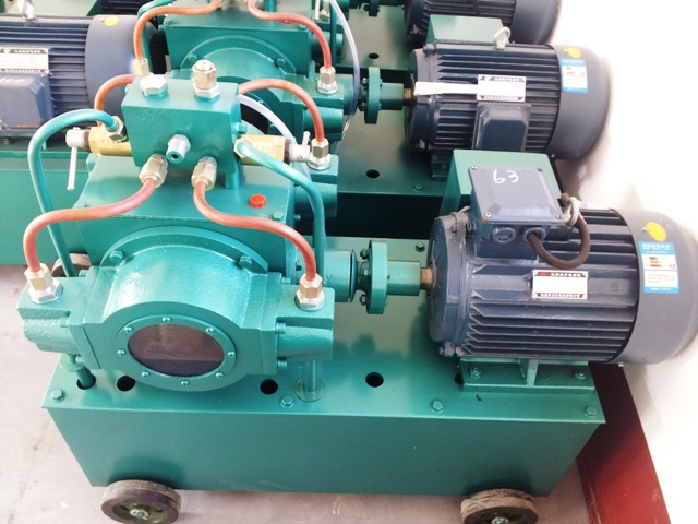 电动试压泵4D--SY型